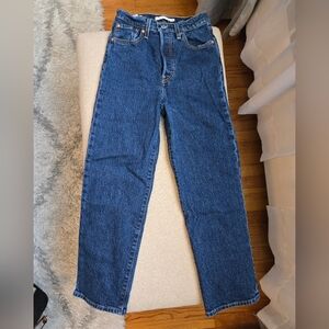 Levis Ribcage Ankle Length 25